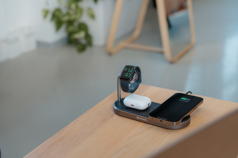 3-in-1-Dual-Ladepad Drahtloses Laden für Ihre Apple Watch und 2 iPhones