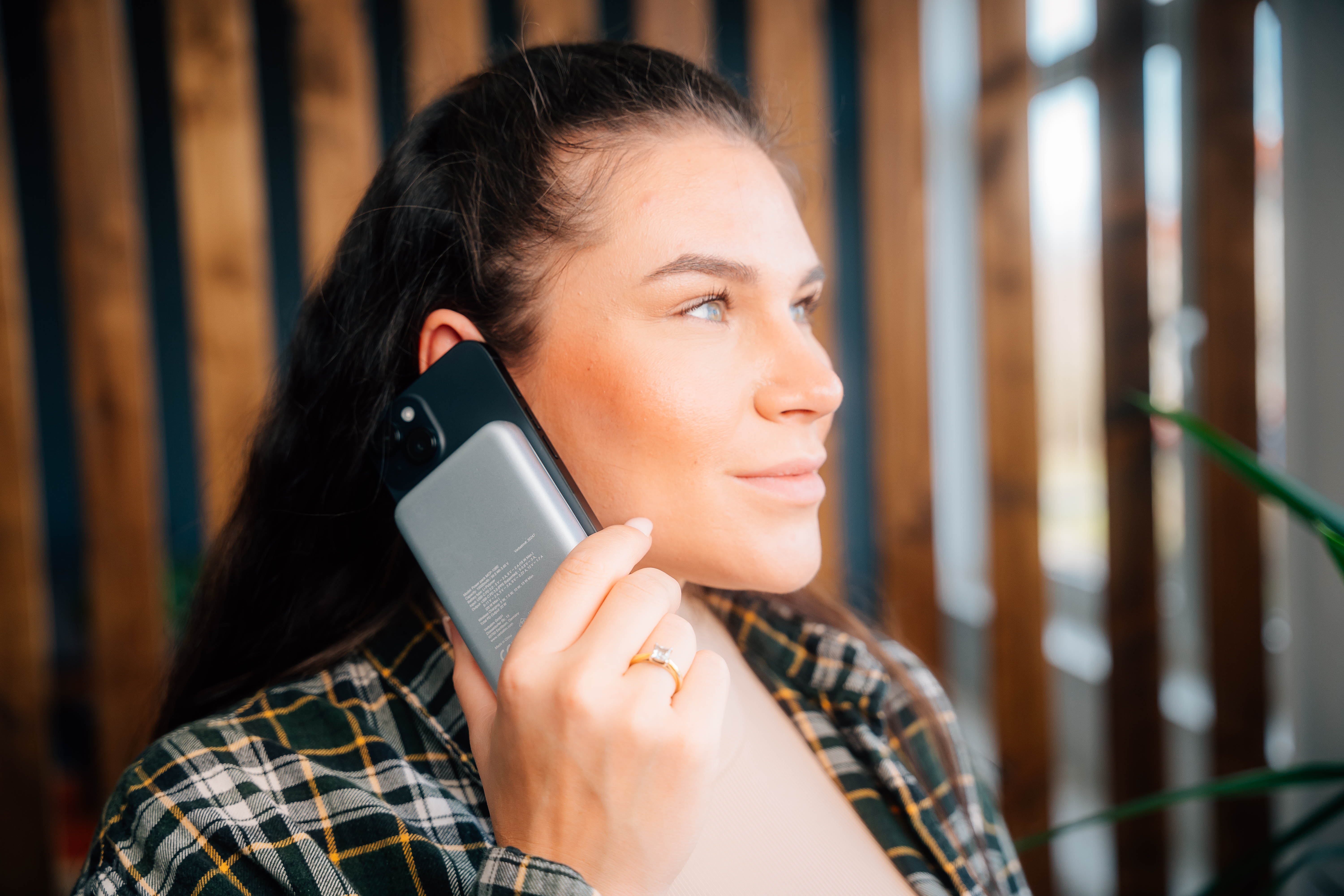 Charge 'n' Go Magnetic Wireless Power Bank 10000mAh Blå