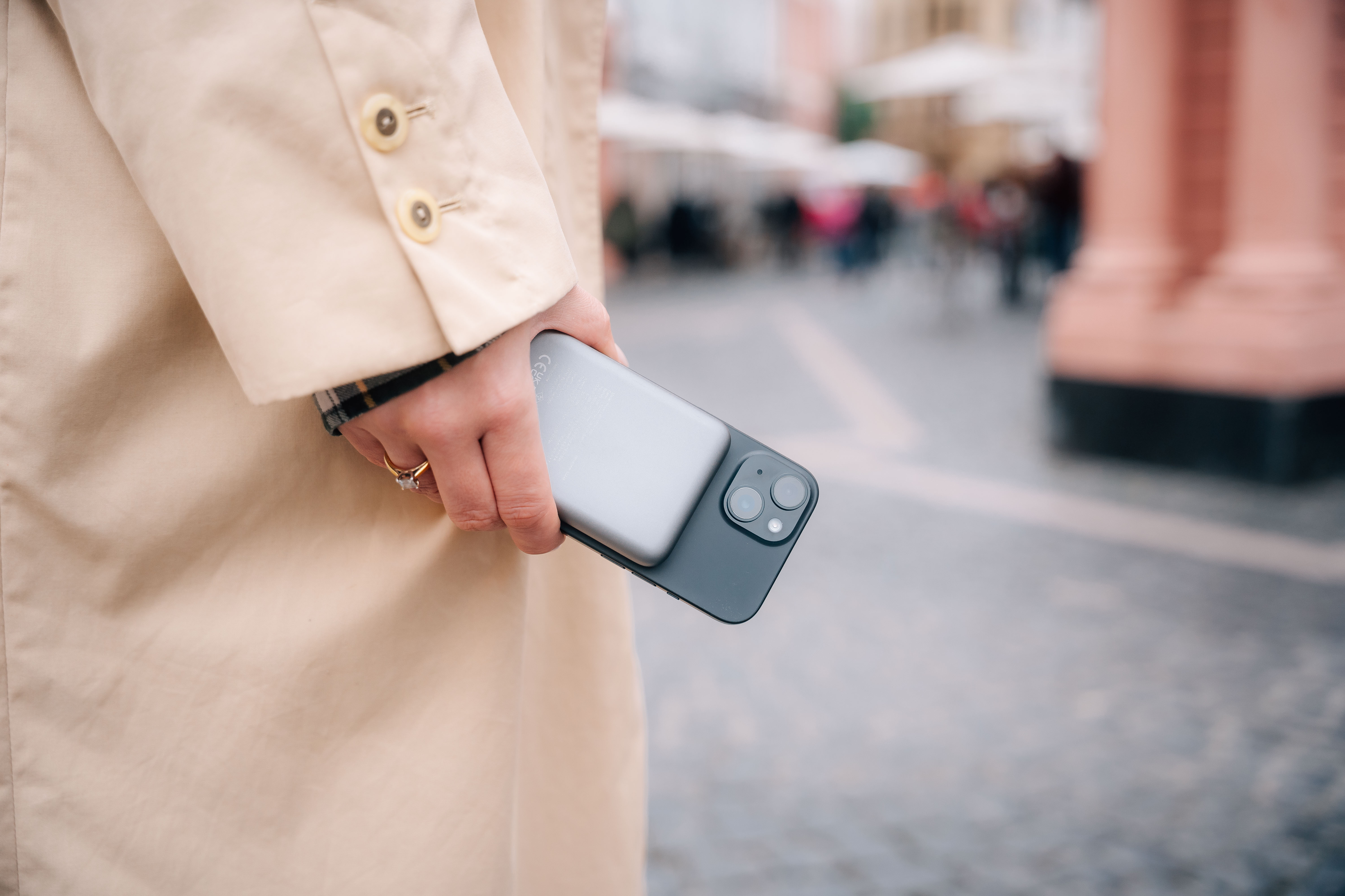 Charge 'n' Go Magnetic Wireless Power Bank 10000mAh Grey