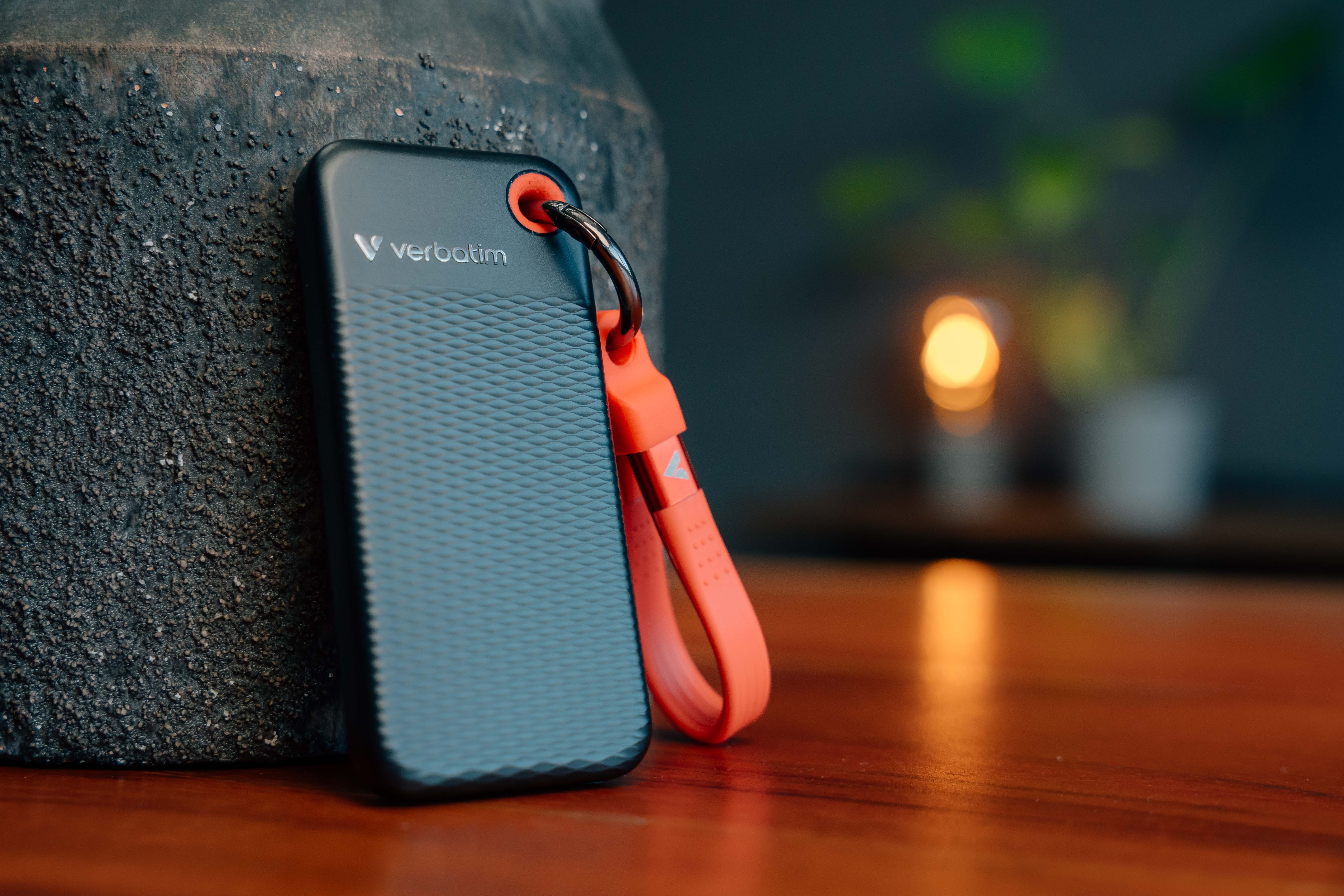 Pocket SSD with Keyring and Cable attachment - 2TB Black/Red